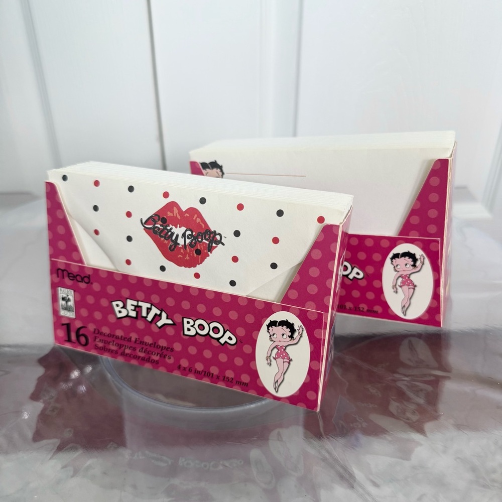 NEW Vintage Betty Boop Polka Dot Envelopes